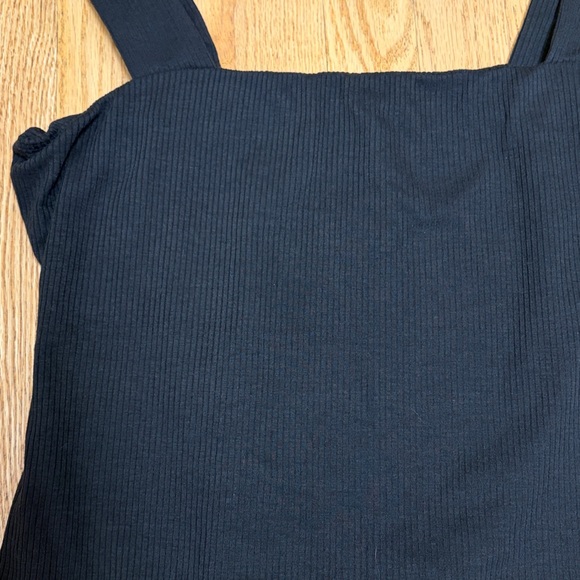 Evereve Henri Rib black square neck tank size XL NWT - Picture 2 of 7